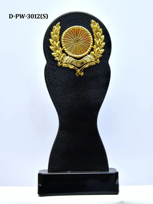 Elegant black wooden memento plaque